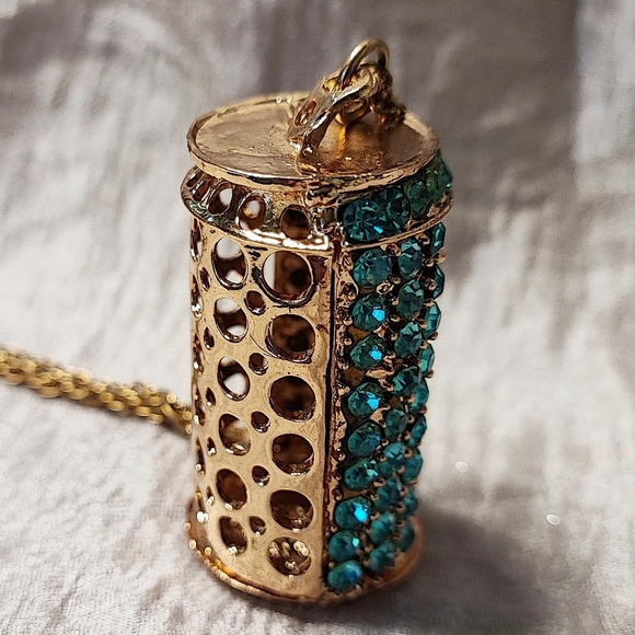 Betsey Betsy Johnson Aquamarine Rhinestone Coca Cola Coke Soda Can Necklace NWT - Picture 9 of 16